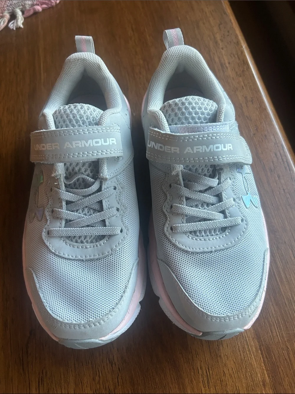 Under Armour Kids Light Gray & Pink Hook-and-Loop Sneakers